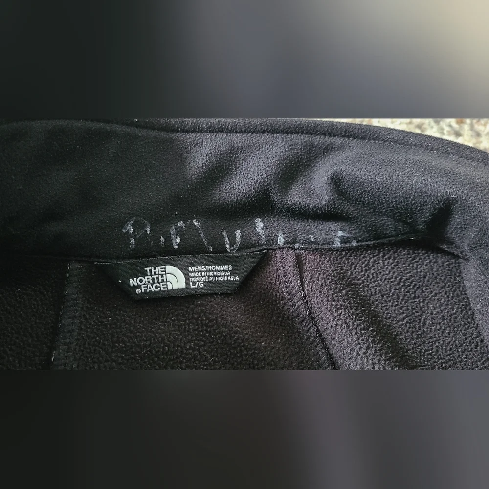 The North Face softshell jacket men's LG--ZIPPER BROKEN & SM‎ BURN HOLE--flaws